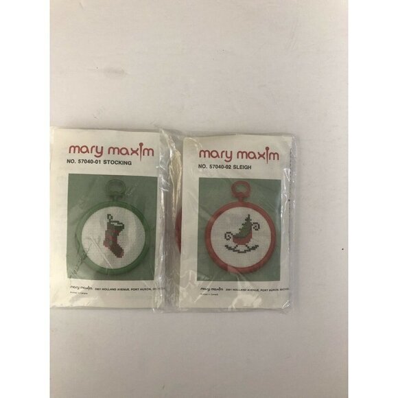 Mary Maxim Cross Stitch Samplers Christmas Sleigh - Picture 1 of 5